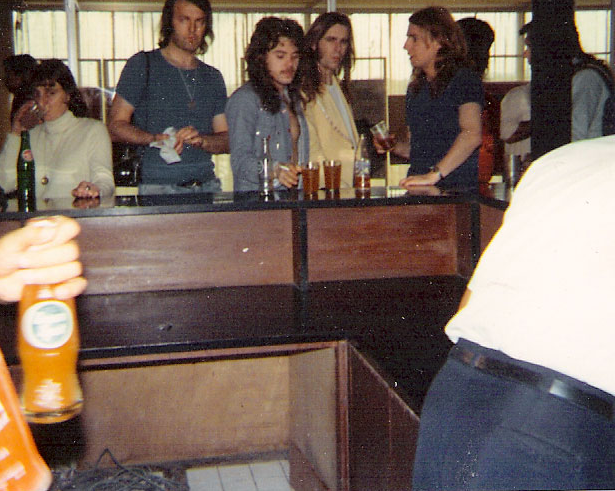 A l'aéroport de Singapour, en partance vers l'Australie